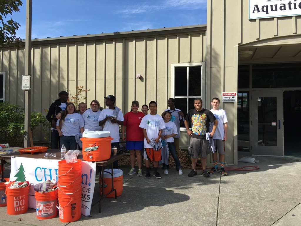 Aquatic Center Clean Up 